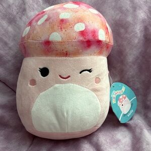 Squishmallows Molly the Mushroom NWT
